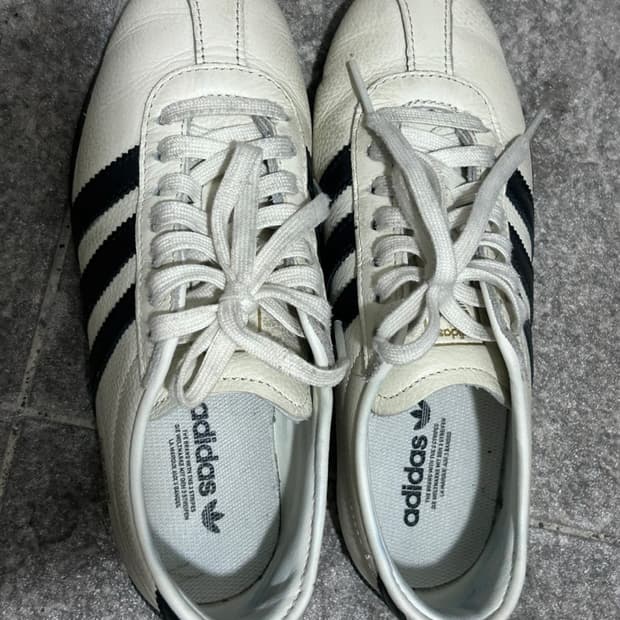 아디다스 도쿄 화이트블랙 230