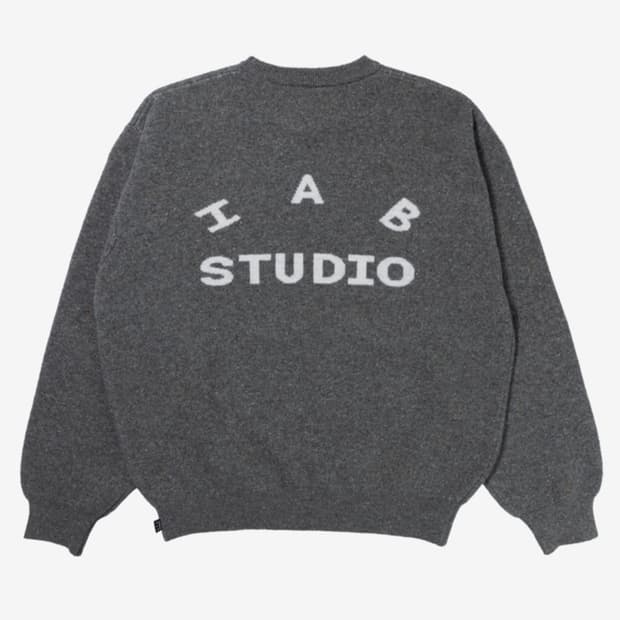 새상품(L) 아이앱스튜디오 로고 니트 그레이