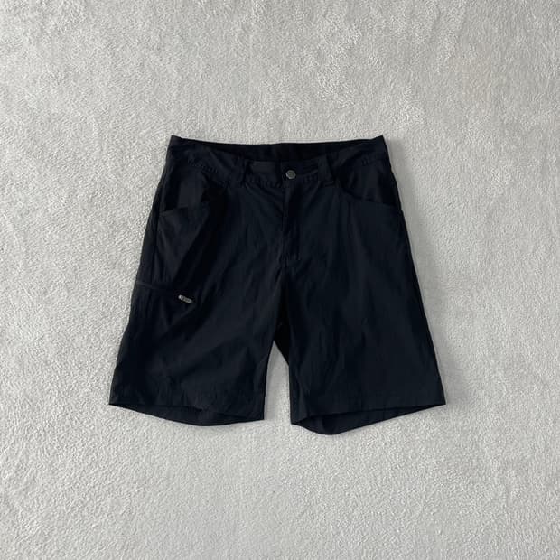 32 컬럼비아 남성 반바지
