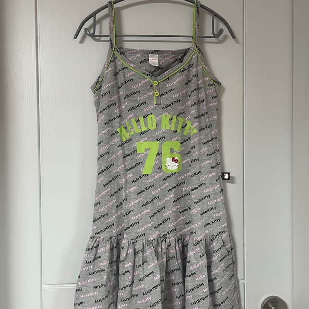 헬로키티 원피스