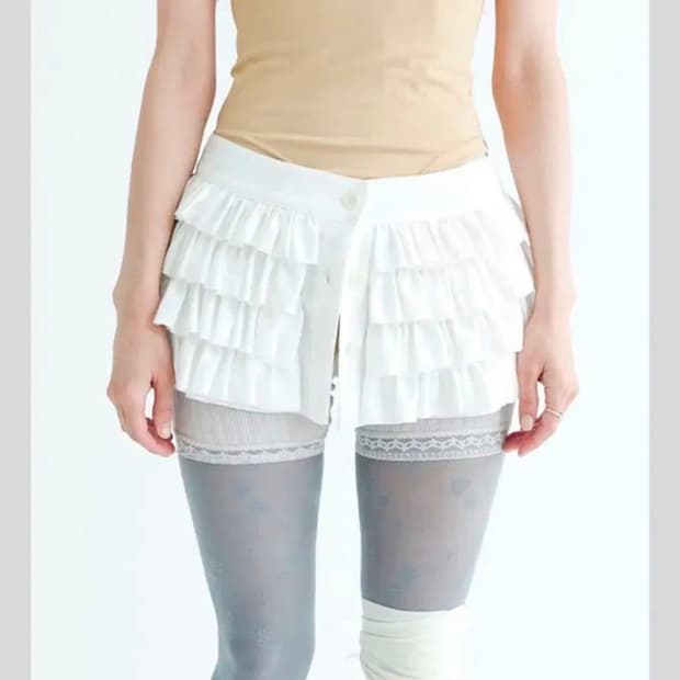 샵페어리 캉캉 백버클 스커트 m