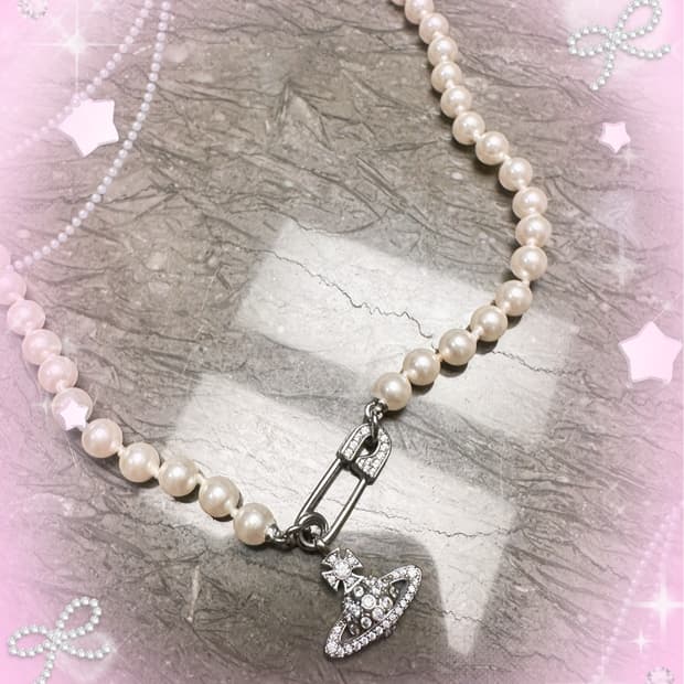 비비안웨스트우드 루크리스 진주 목걸이