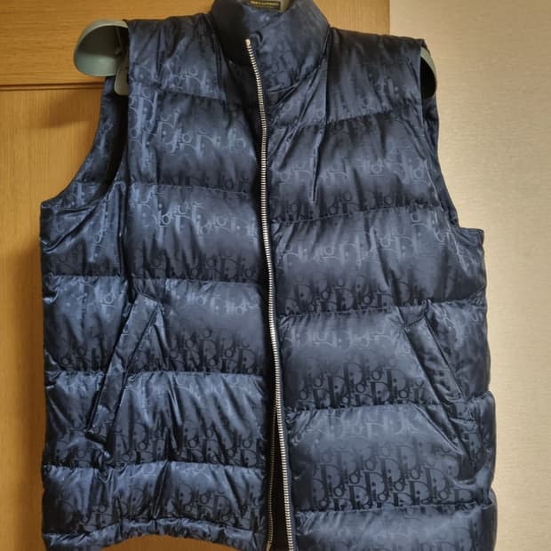 디올 오블리크 패딩조끼 50사이즈