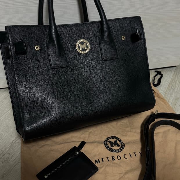 메트로시티 가방+(지갑은 덤)