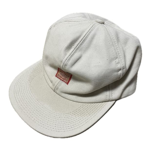 The H.W dog&co 베이지 모자