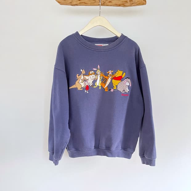 90's 빈티지 디즈니랜드 푸우 스웻 미키.inc