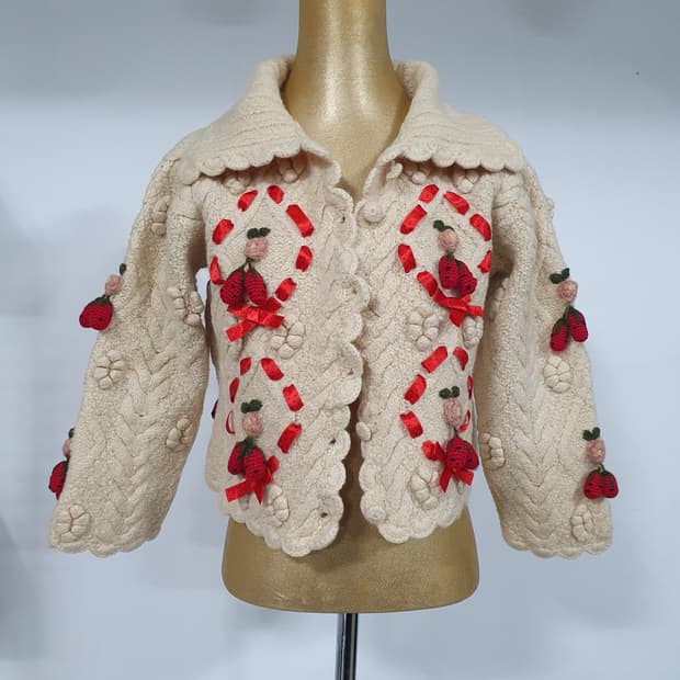 모리걸 페어리 지뢰계 히메갸루 딸기 리본 모티프 울 가디건