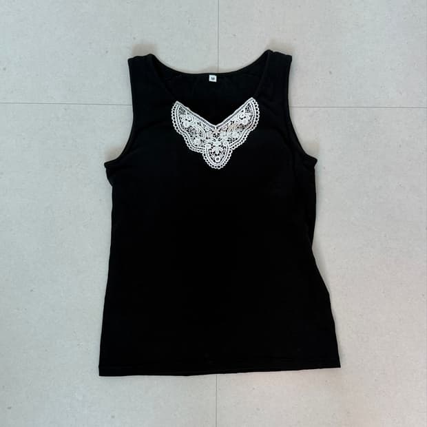 Lace Detail Black Tank Top