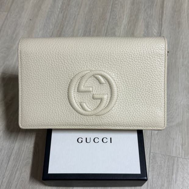 구찌 GG 소호 크로스백