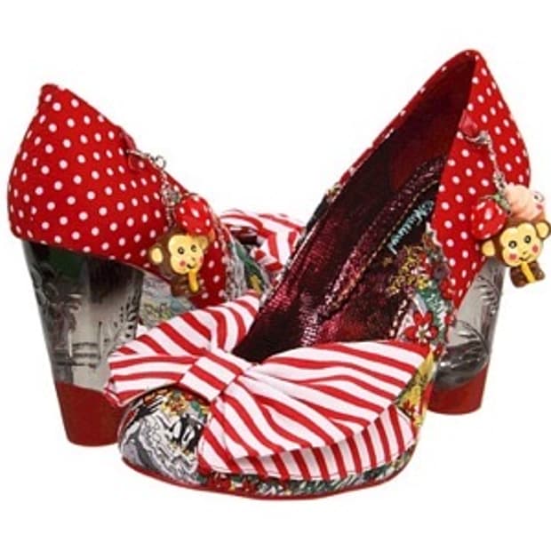 Irregular Choice 레드 앤 화이트 스팟 힐 스트라이프