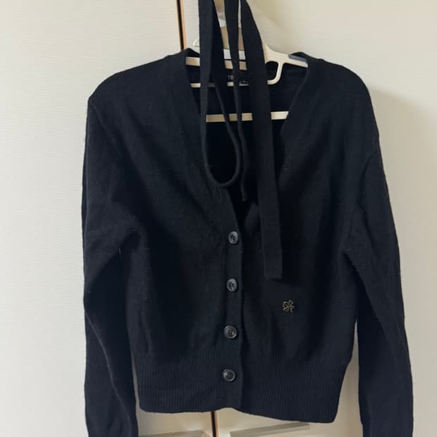 가디건 (타이 포함)