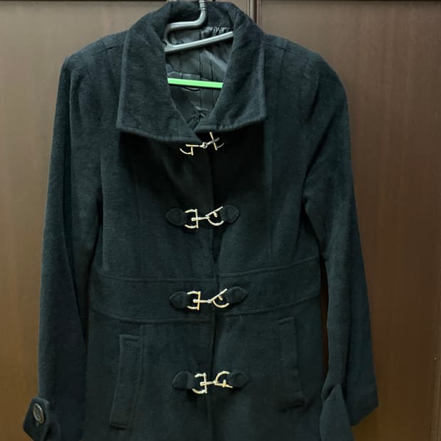 빈티지 블랙 버클 코트