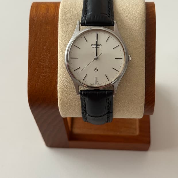 세이코 Seiko 쿼츠 래더