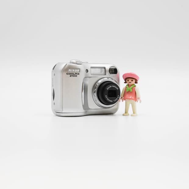 Nikon Coolpix 2100 (니콘 쿨픽스 2100)