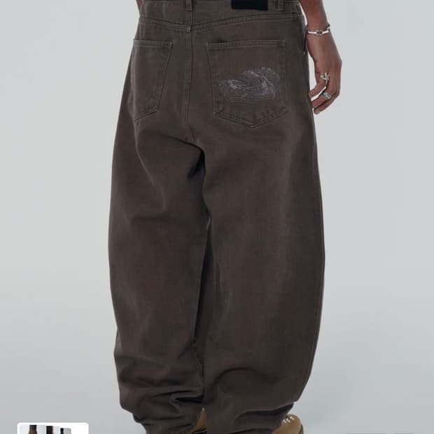 스웨이드 컨투어 포켓 데님팬츠 브라운 