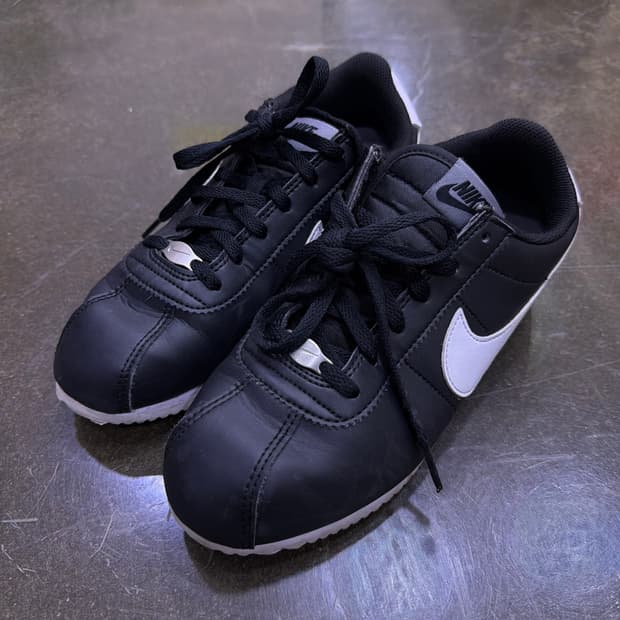 나이키 클래식 코르테즈 레더 블랙 화이트 스니커즈 240