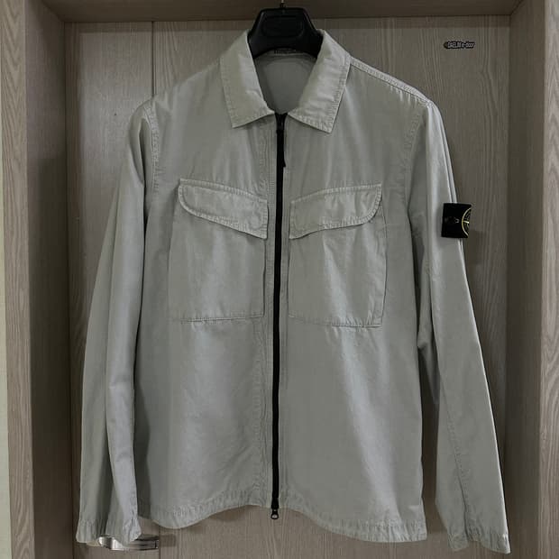 백화점판 새상품급) 스톤아일랜드 오버셔츠 라이트 그레이 M