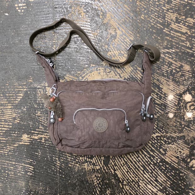 키플링 크로스백 