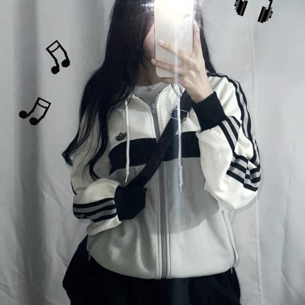 아디다스 흰검 져지 