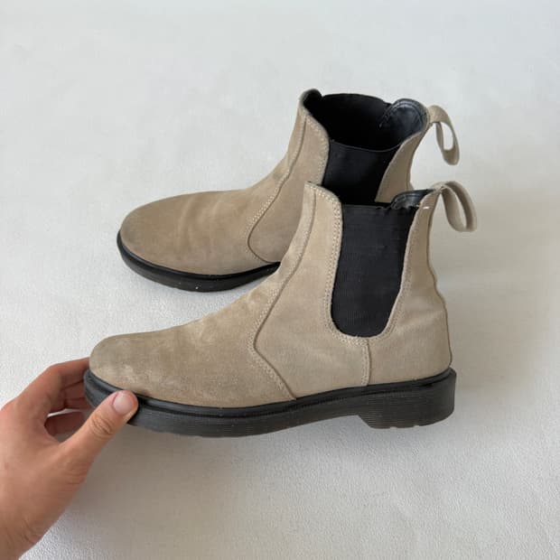 [UK8]닥터마틴(Dr.Marten) 스웨이드 첼시 부츠