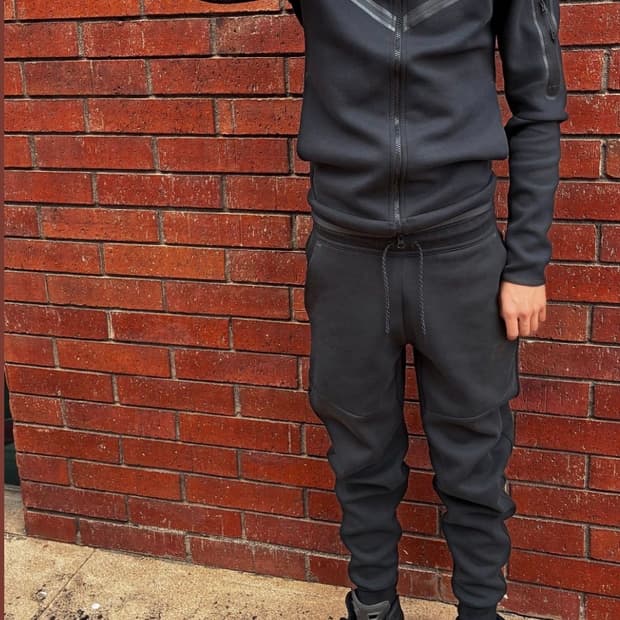 나이키 테크팩 바지