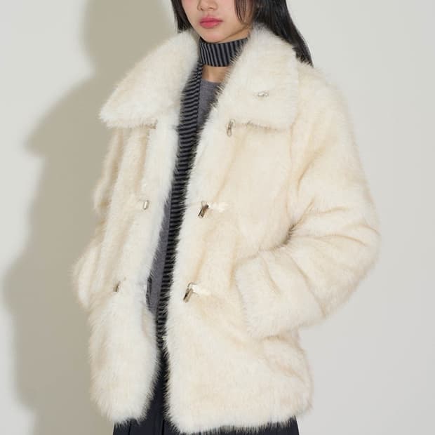 [단종/품절] 일리고 ILLIGO 시어링 퍼자켓 (아이보리)