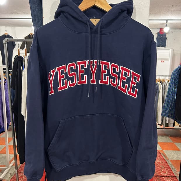 예쓰아이씨 후드티
