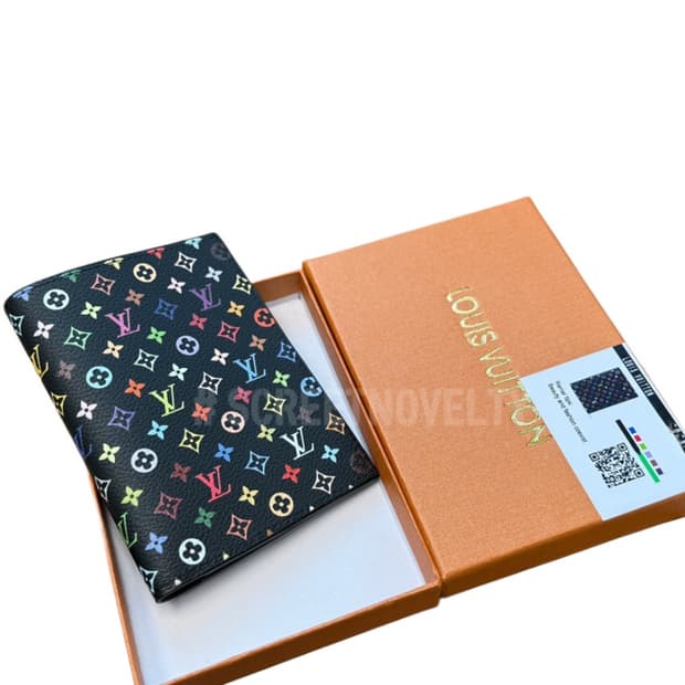  루이비통 블랙 멀티컬러 모노그램  여권지갑 무료배송