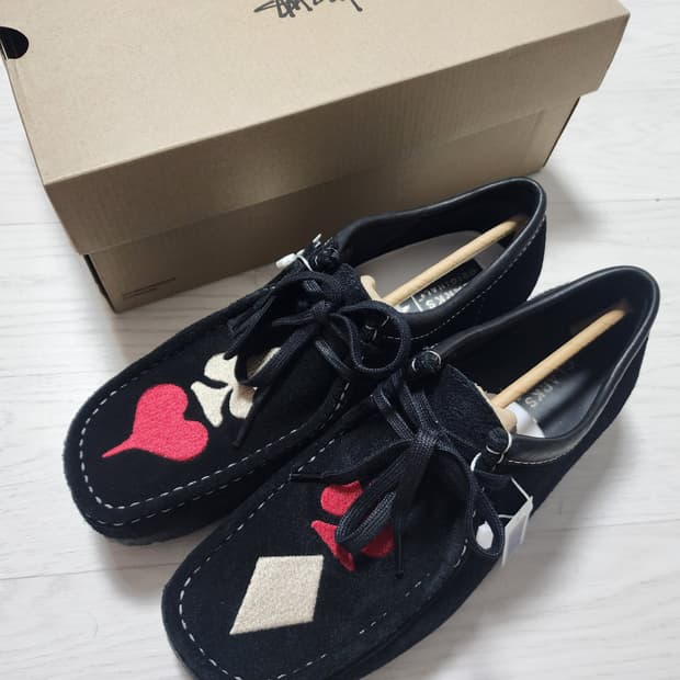 스투시 클락스 uk 7.5(대략 260사이즈) 클락스 x 스투시 왈라비