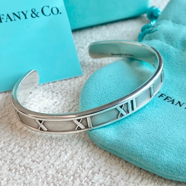 티파니 아틀라스 뱅글 타입 실버 팔찌(남녀공용)