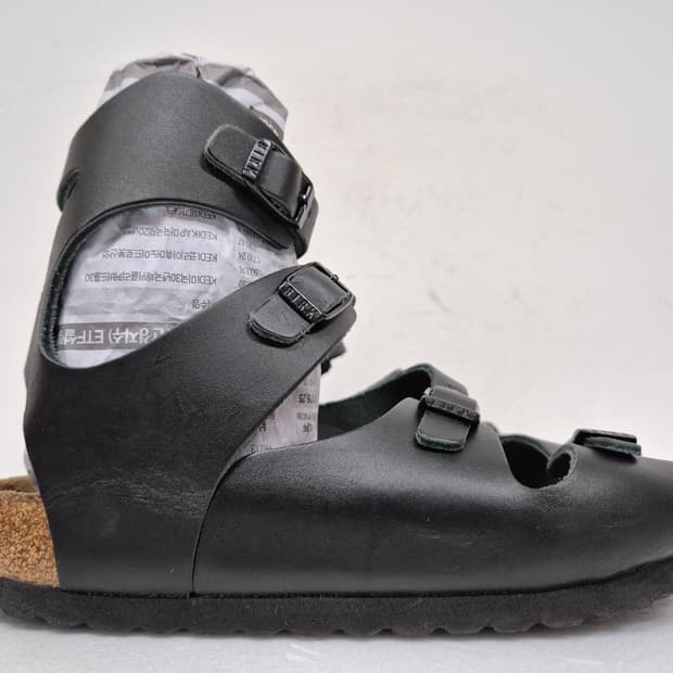 버켄스탁 여성 샌들 230