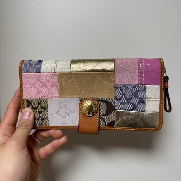 코치 패치워크 장지갑