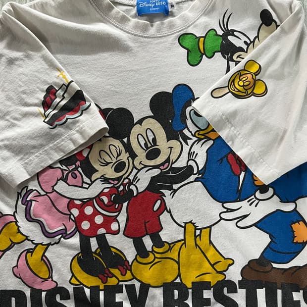 Disney Besties tee