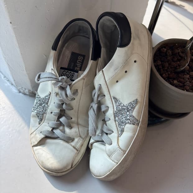 Golden Goose Superstar Sneakers