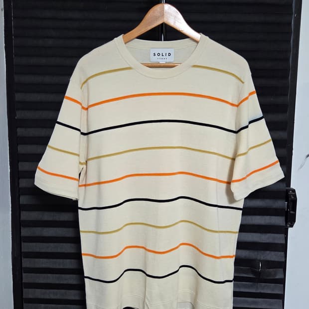 [솔리드옴므] 멀티 스트라이프 크루넥 반팔 니트 | 00081