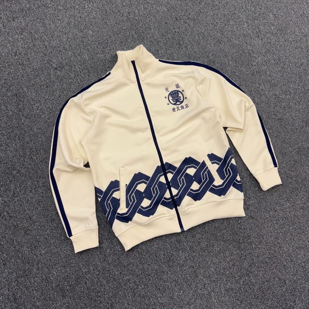 Japanese vintage 프린팅 크림네이비 집업져지