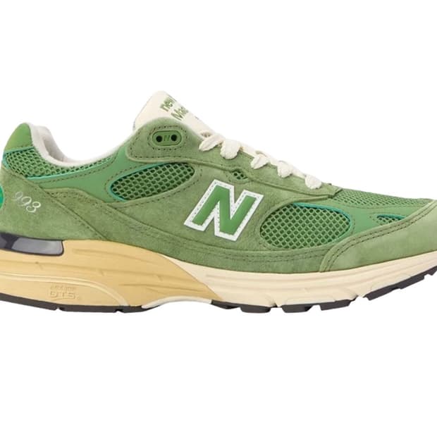 뉴발란스 993 메이드 인 USA 차이브 씨 솔트