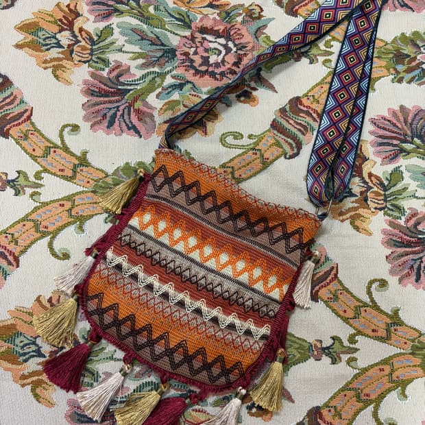 히피 패턴 크로스백 