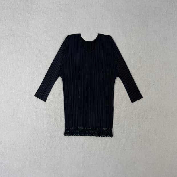 Number Pattern black top