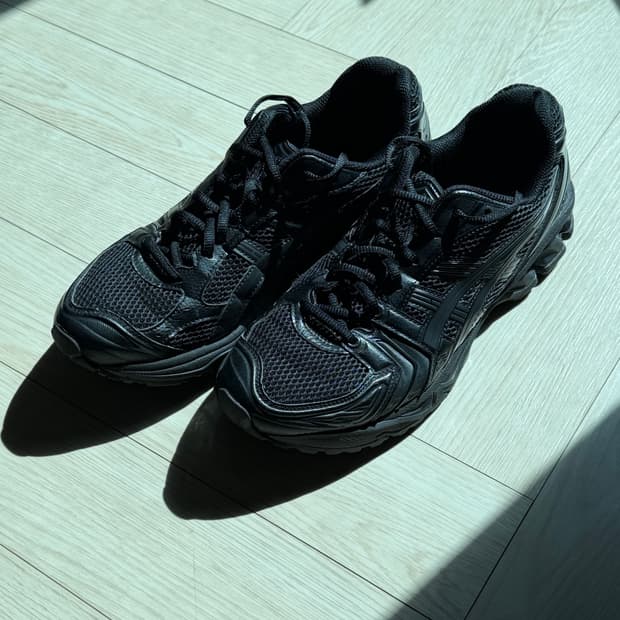 아식스 젤카야노 블랙 그래파이트 스니커즈 운동화