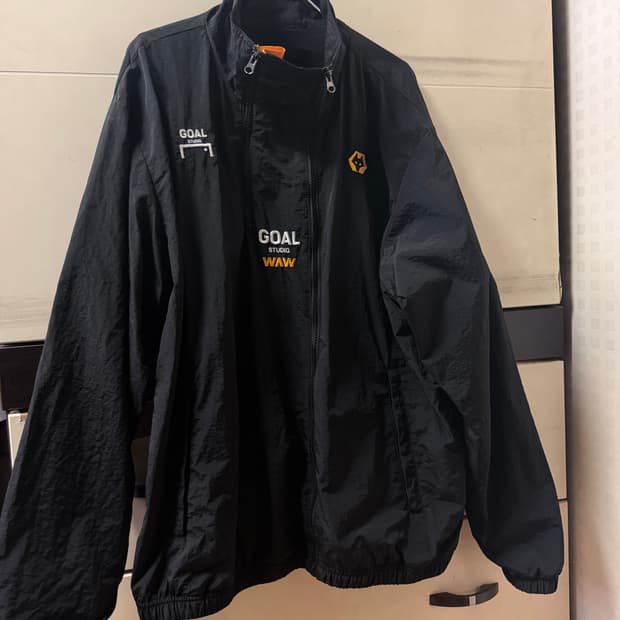 골스튜디오 X 울버햄튼 우븐셋업