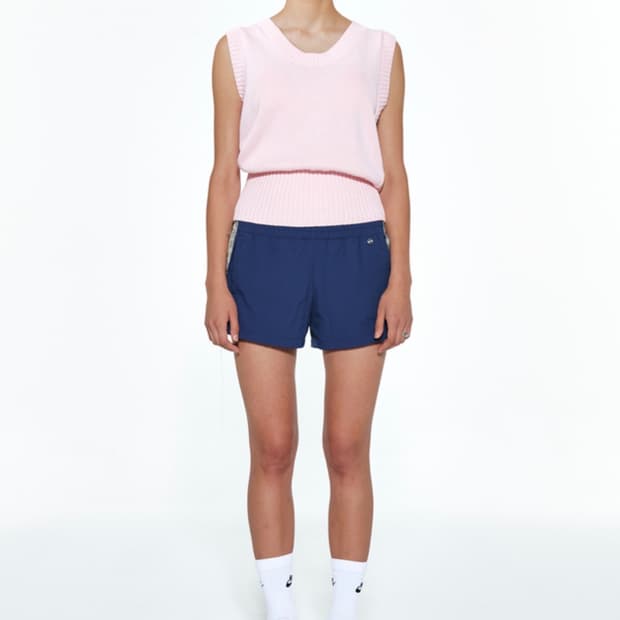 다이닛 ESSENTIAL ROUND KNIT VEST IN PINK