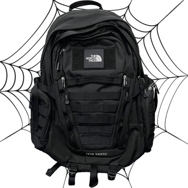 노스페이스 테크샷 백팩