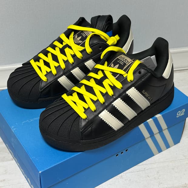 아디다스 x 퍼렐윌리엄스 슈퍼스타 92 280사이즈