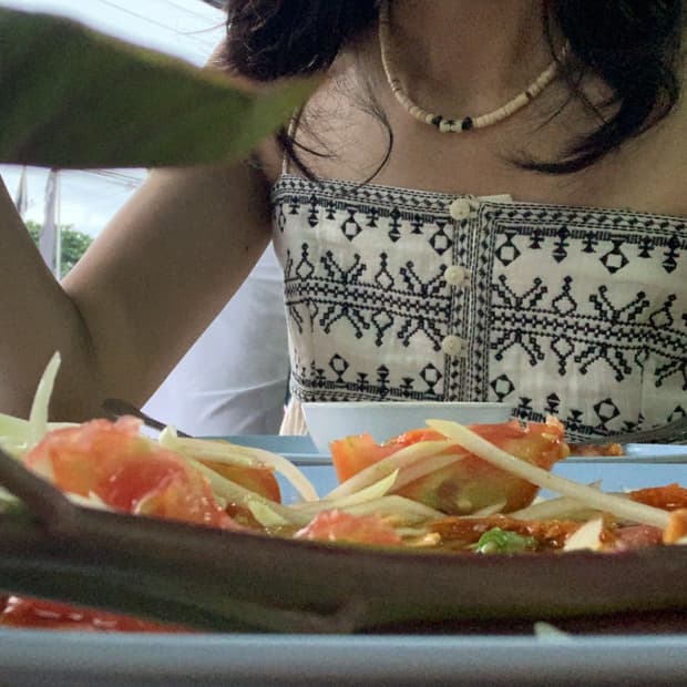 twinkle twinkle white sand necklace