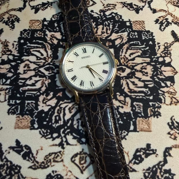 SEIKO 빈티지 쿼츠 시계