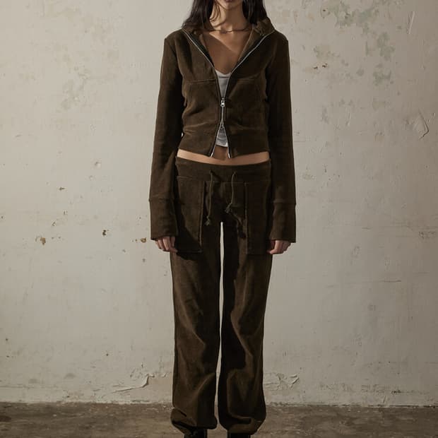 보헤미안서울 트레이닝셋업세트 카키