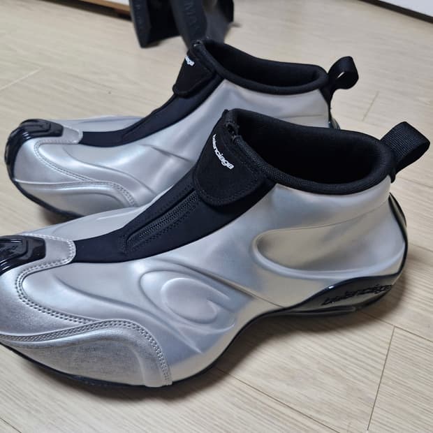 [42] 발렌시아가 바스켓볼 슈즈 백화점 구매 정품