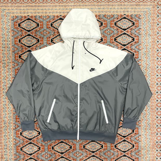 나이키 스몰로고 카키 바람막이 점퍼 남성XXL