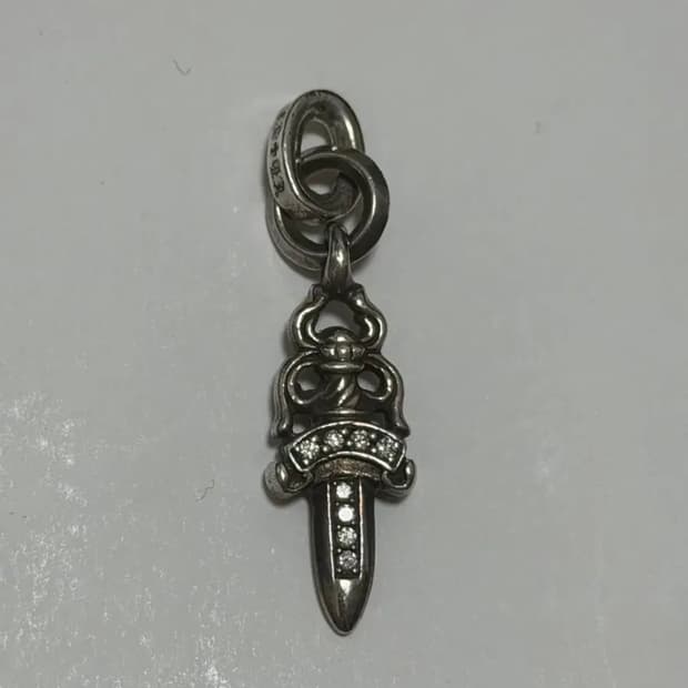 크롬하츠 파베다이아대거s